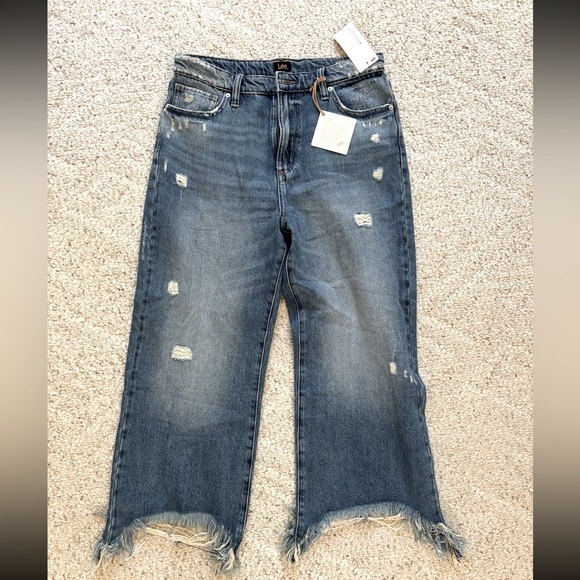 Free People for Lee High Rise Wide Leg Raw
Hem Cropped Jeans - Picture 2 of 9